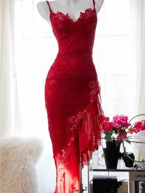 Red Lace Asymmetrical Slip Dress with Floral Detail🍒